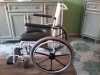 Prodám nový  invalidní vozík se zabudovaným wc kbelíkem. Původní cena s dopravou 3500. Nyní jen 1900+poštovné.